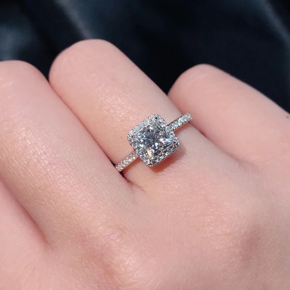 Jewelry - New Women’s 925 Silver Square Shape Stylish Diamond Ring